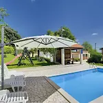 In Bak I With Pool And Playground Casa de Férias *
