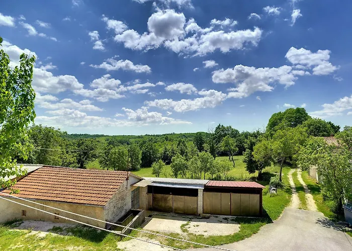 In Bak I With Pool And Playground * Lindar